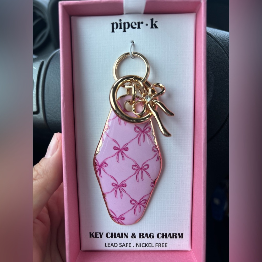 Piper K pink bow key chain and bag charm